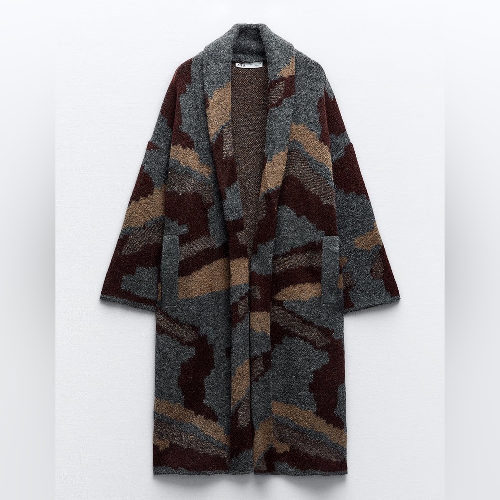NWT Zara Jacquard Knit Coat / Cardigan / Sweater - F/W 23 - Size Large